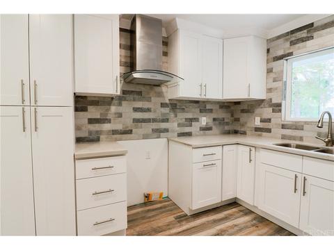 9710 Beachy Ave, Arleta, CA 91331 photo 3