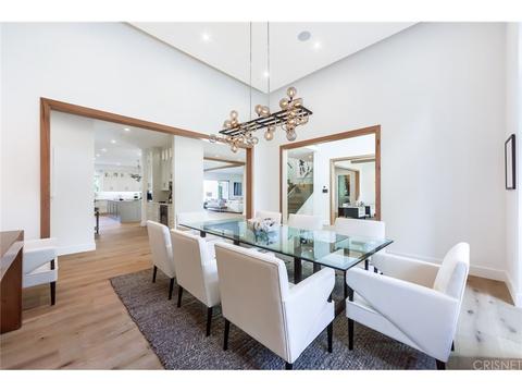 4525 Libbit Ave, Encino, CA 91436 photo 21
