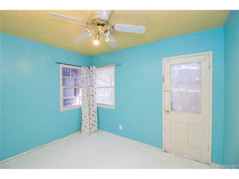10314 Silverton Ave, Tujunga, CA 91042 photo 9