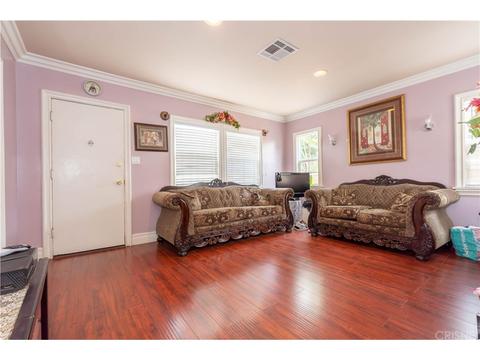 10536 Cayuga Ave, Pacoima, CA 91331 photo 6