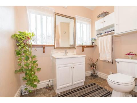 10536 Cayuga Ave, Pacoima, CA 91331 photo 12