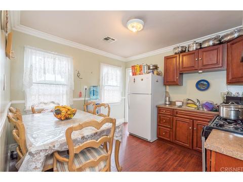 10536 Cayuga Ave, Pacoima, CA 91331 photo 9
