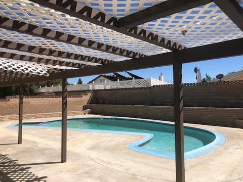 1206 Morven St, Lancaster, CA 93535 photo 2