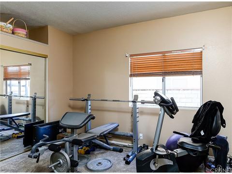 28815 Elm Ct, Santa Clarita, CA 91390 photo 15
