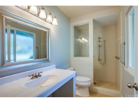 674 Watson Ave, Simi Valley, CA 93065 photo 4