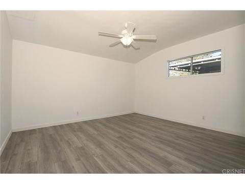 10422 Fernglen Ave, Tujunga, CA 91042 photo 10