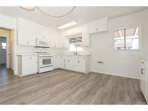 10422 Fernglen Ave, Tujunga, CA 91042 photo 4