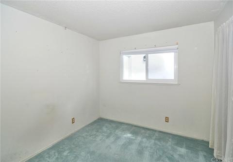 2950 Rosette St, Simi Valley, CA 93065 photo 17