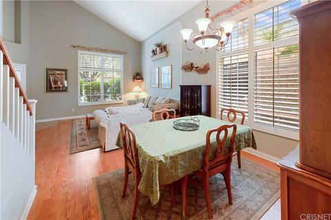 28466 Jerry Pl, Saugus, CA 91350 photo 5