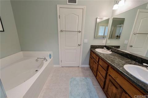 28466 Jerry Pl, Saugus, CA 91350 photo 21