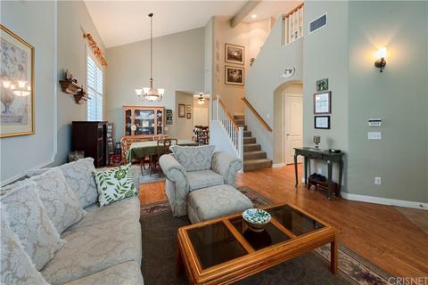 28466 Jerry Pl, Saugus, CA 91350 photo 7