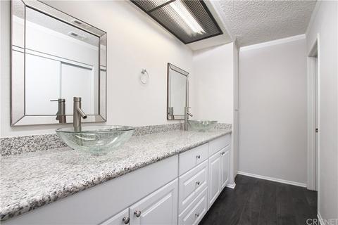 3211 E Avenue S1, Palmdale, CA 93550 photo 8