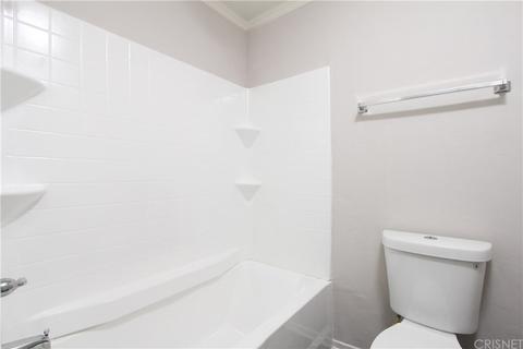 3211 E Avenue S1, Palmdale, CA 93550 photo 9