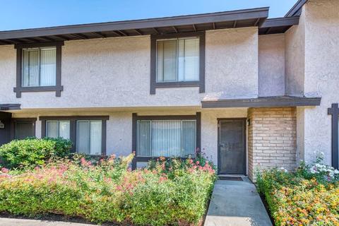 7540 Corbin Ave #6, Reseda, CA 91335 photo 1