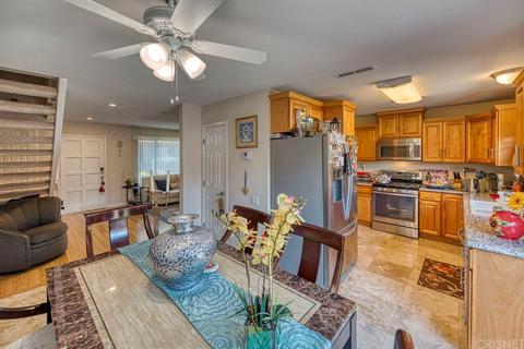 7540 Corbin Ave #6, Reseda, CA 91335 photo 5