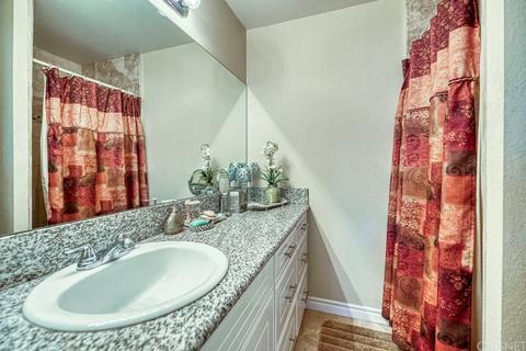 7540 Corbin Ave #6, Reseda, CA 91335 photo 9