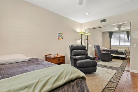 28364 Rodgers Dr, Saugus, CA 91350 photo 29