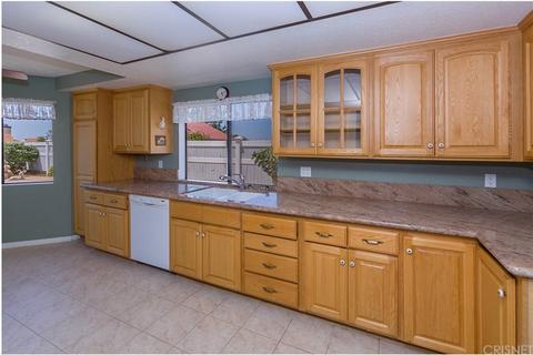 761 Beachnut Ave, Simi Valley, CA 93065 photo 4