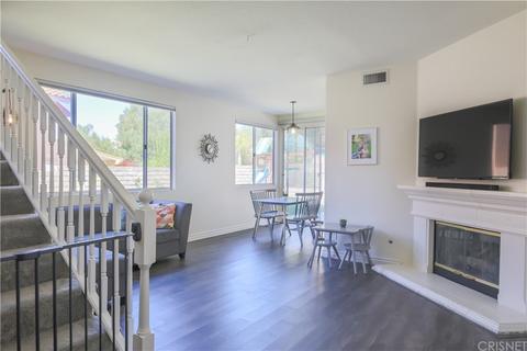28341 Rodgers Dr, Saugus, CA 91350 photo 8