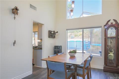 28341 Rodgers Dr, Saugus, CA 91350 photo 6