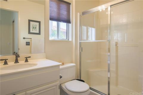 28341 Rodgers Dr, Saugus, CA 91350 photo 18