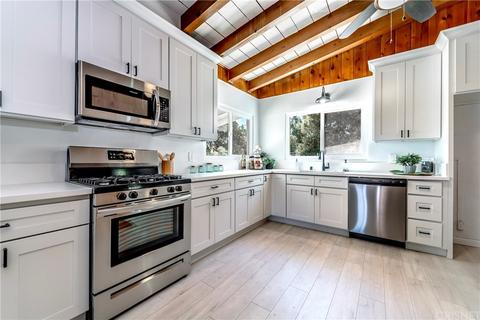 31735 1st St, Acton, CA 93510 photo 4