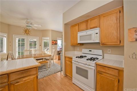 28627 Sugar Pine Way, Santa Clarita, CA 91390 photo 8
