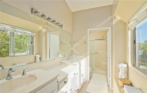 28627 Sugar Pine Way, Santa Clarita, CA 91390 photo 13