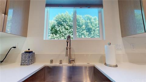 19725 Corbin Ln, Winnetka, CA 91306 photo 24
