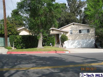4620 Lowell Ave, Glendale, CA 91214 photo 1