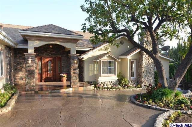 4600 Moore St, Glendale, CA 91214 photo 1