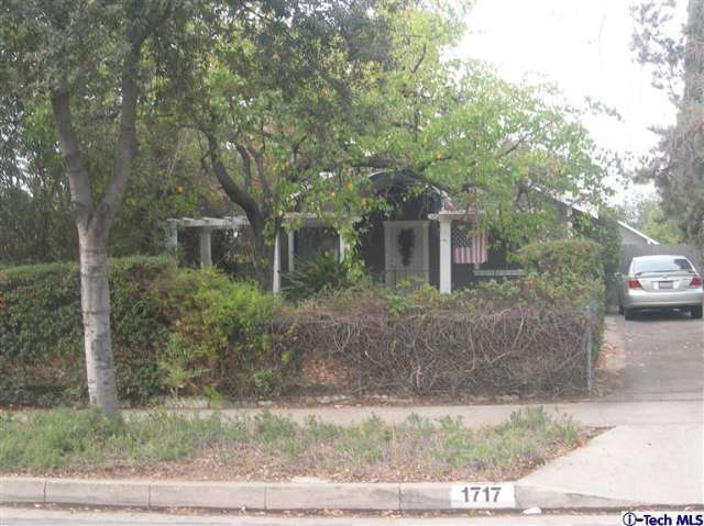 1717 Navarro Ave, Pasadena, CA 91103 photo 1