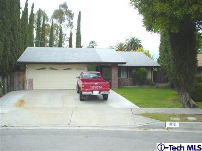 1012 Spruce Ln, Pasadena, CA 91103 photo 1