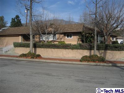 9504 Creemore Dr, Tujunga, CA 91042 photo 1
