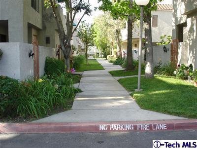 341 Park Shadow Ct #36, Baldwin Park, CA 91706 photo 1
