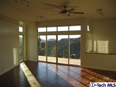 9449 Reverie, Tujunga, CA 91042 photo 1