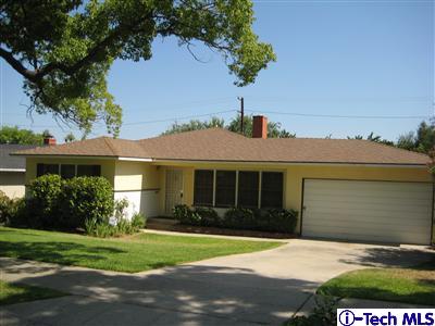 3746 Mayfair Dr, Pasadena, CA 91107 photo 1