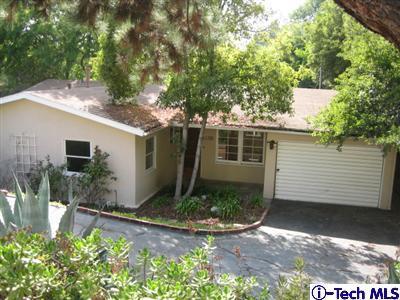 325 Cherry Dr, Pasadena, CA 91105 photo 1