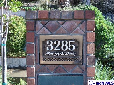 3285 New York Dr, Pasadena, CA 91107 photo 1