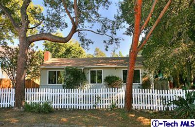 10128 Leona St, Tujunga, CA 91042 photo 1