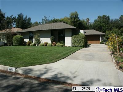 2425 Queensberry Rd, Pasadena, CA 91104 photo 1