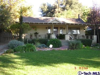 1045 E Calaveras St, Altadena, CA 91001 photo 1