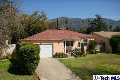 417 Devirian Pl, Altadena, CA 91001 photo 1