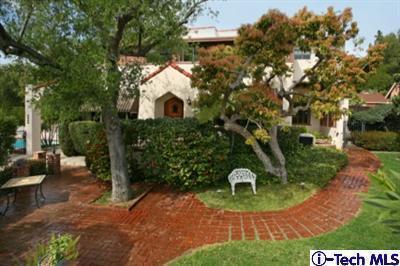 2441 Los Amigos St, La Crescenta, CA 91214 photo 1