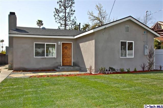 556 W Royce St, Altadena, CA 91001 photo 1