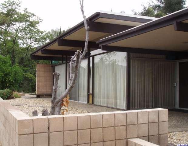 1396 Inverness Dr, Pasadena, CA 91103 photo 1