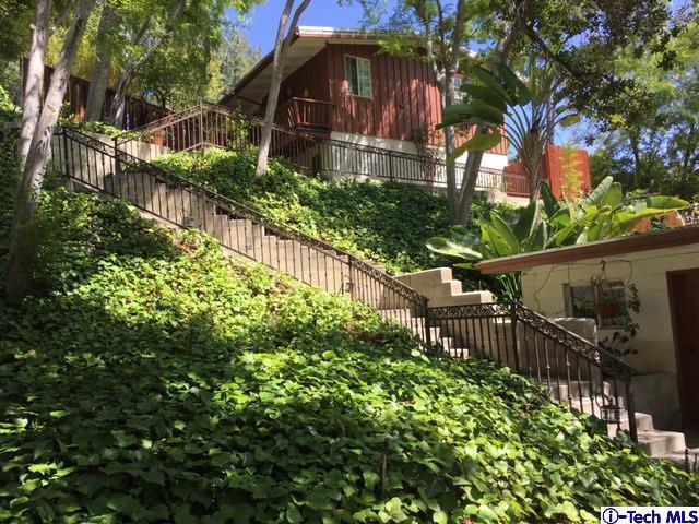 400 Glenullen Dr, Pasadena, CA 91105 photo 1