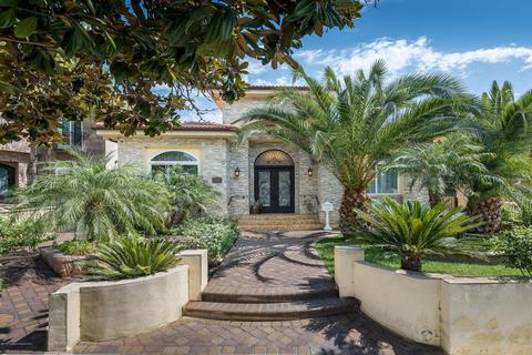 1024 E Orange Grove Ave, Burbank, CA 91501 photo 1