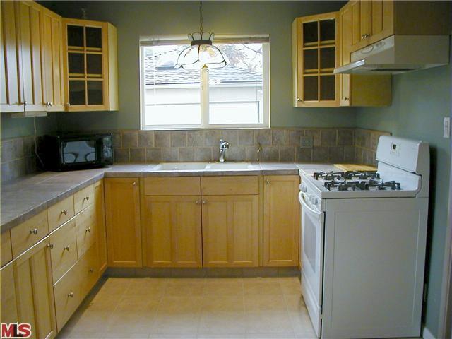 3865 Mclaughlin Ave, Los Angeles, CA 90066 photo 4