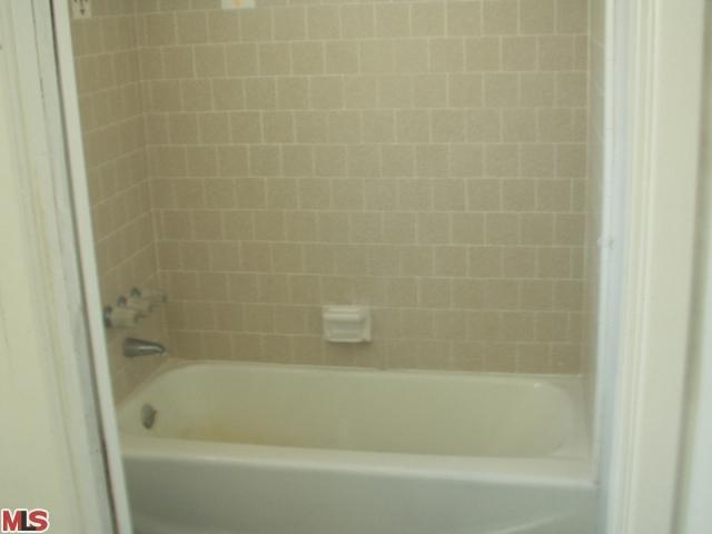 501 W Palmer St, Compton, CA 90220 photo 7